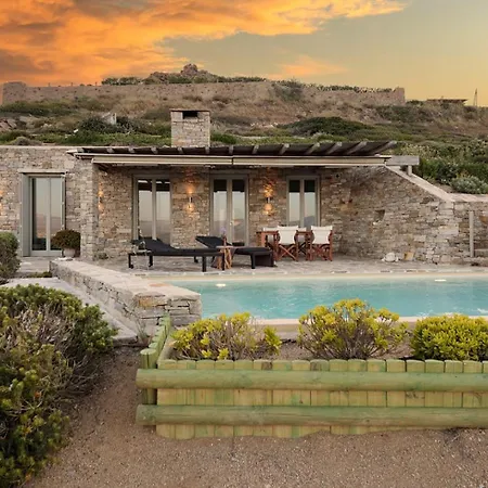 Holiday home Private Pool, Sea View, Stone House Stelida Naxos