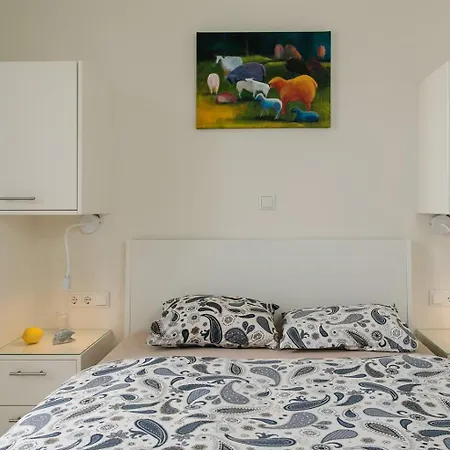 Holiday home Private Pool, Sea View, Stone House Stelida Naxos *